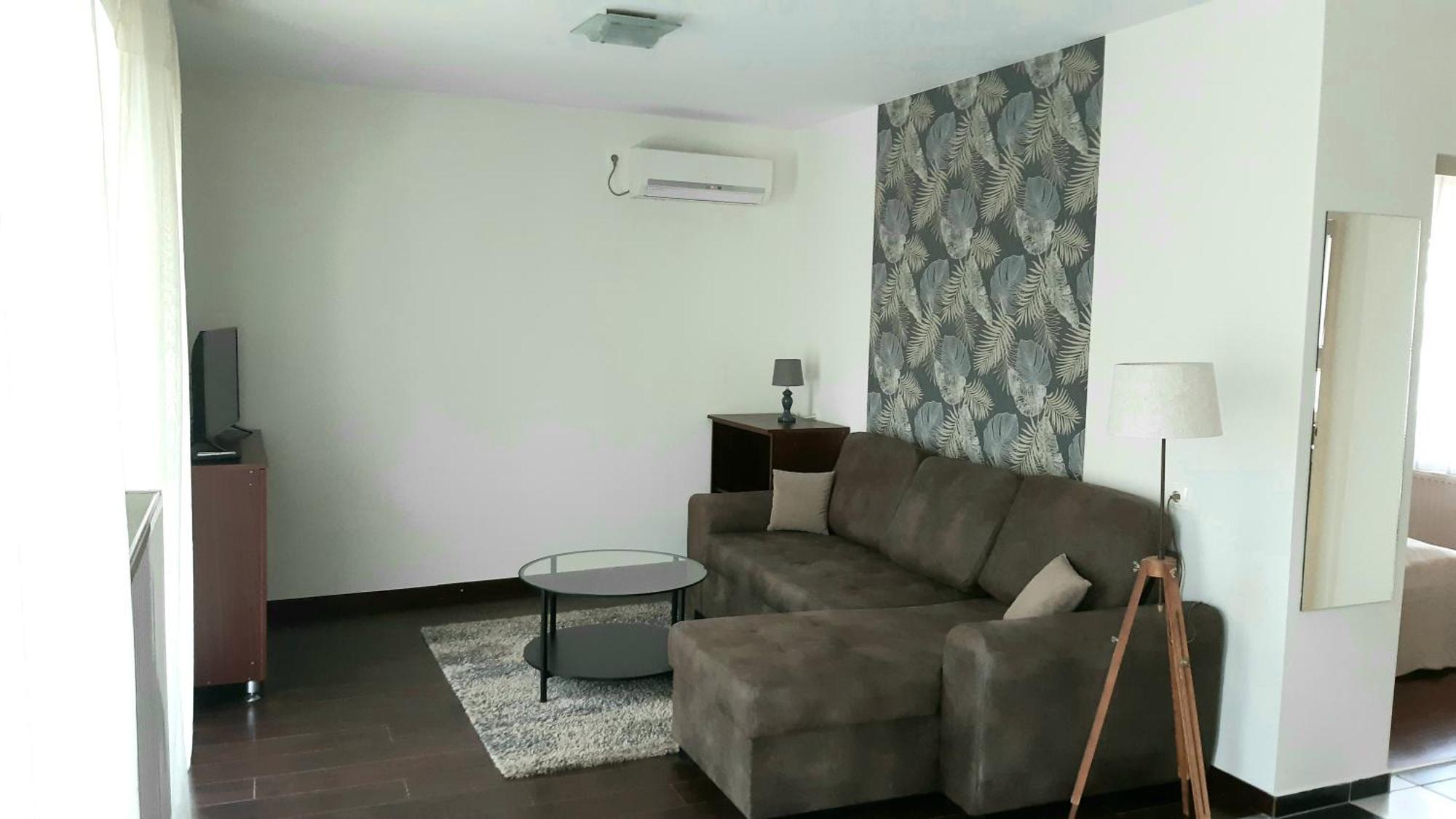 Mary Apartmanhaz Heviz Bagian luar foto