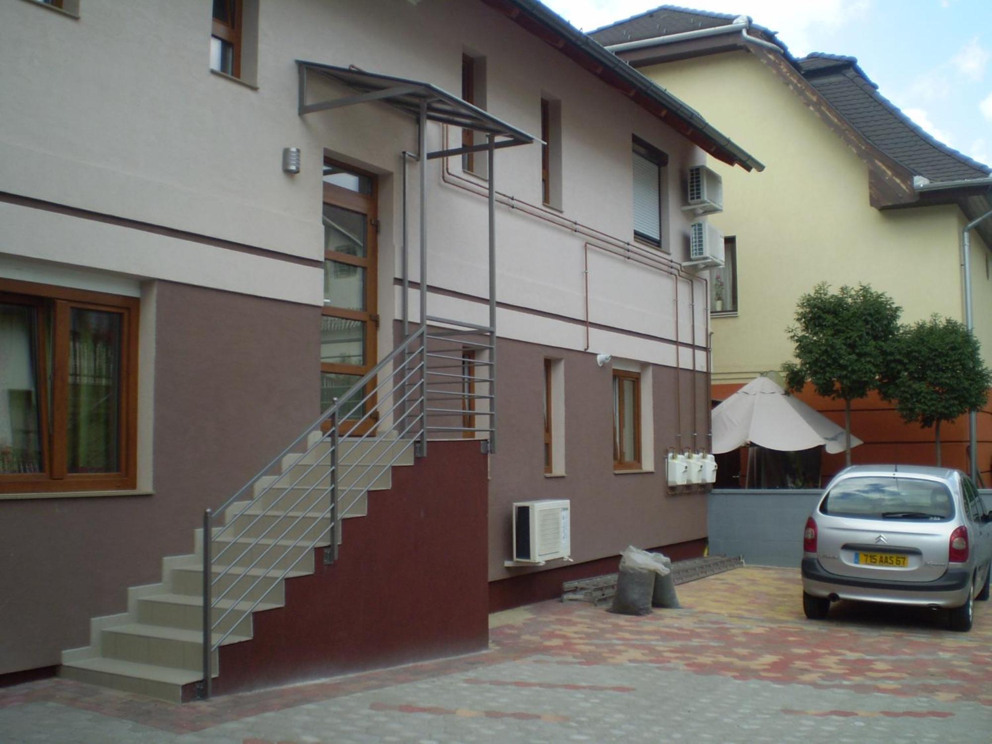 Mary Apartmanhaz Heviz Bagian luar foto