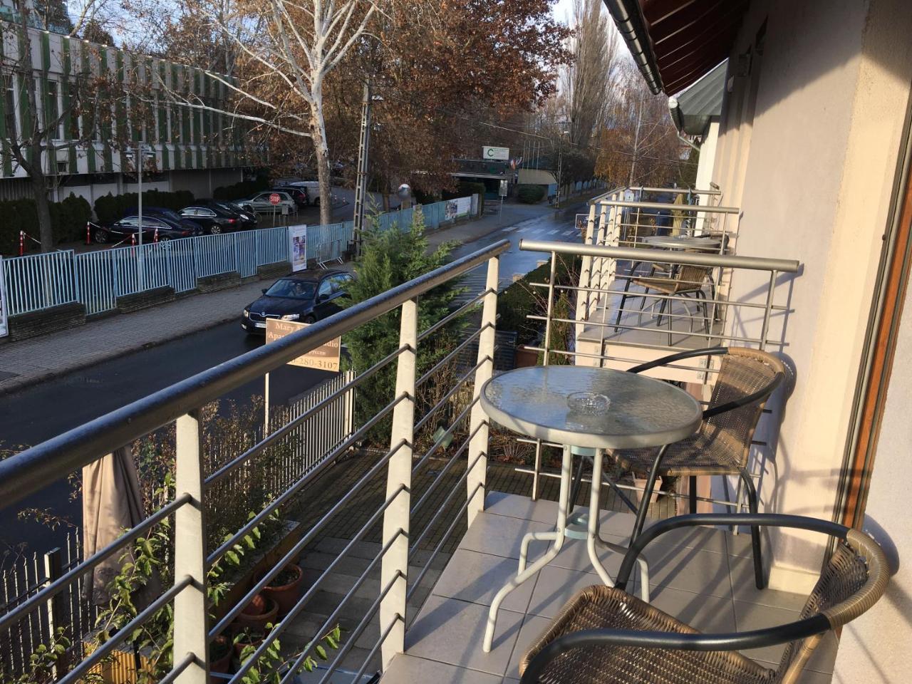 Mary Apartmanhaz Heviz Bagian luar foto