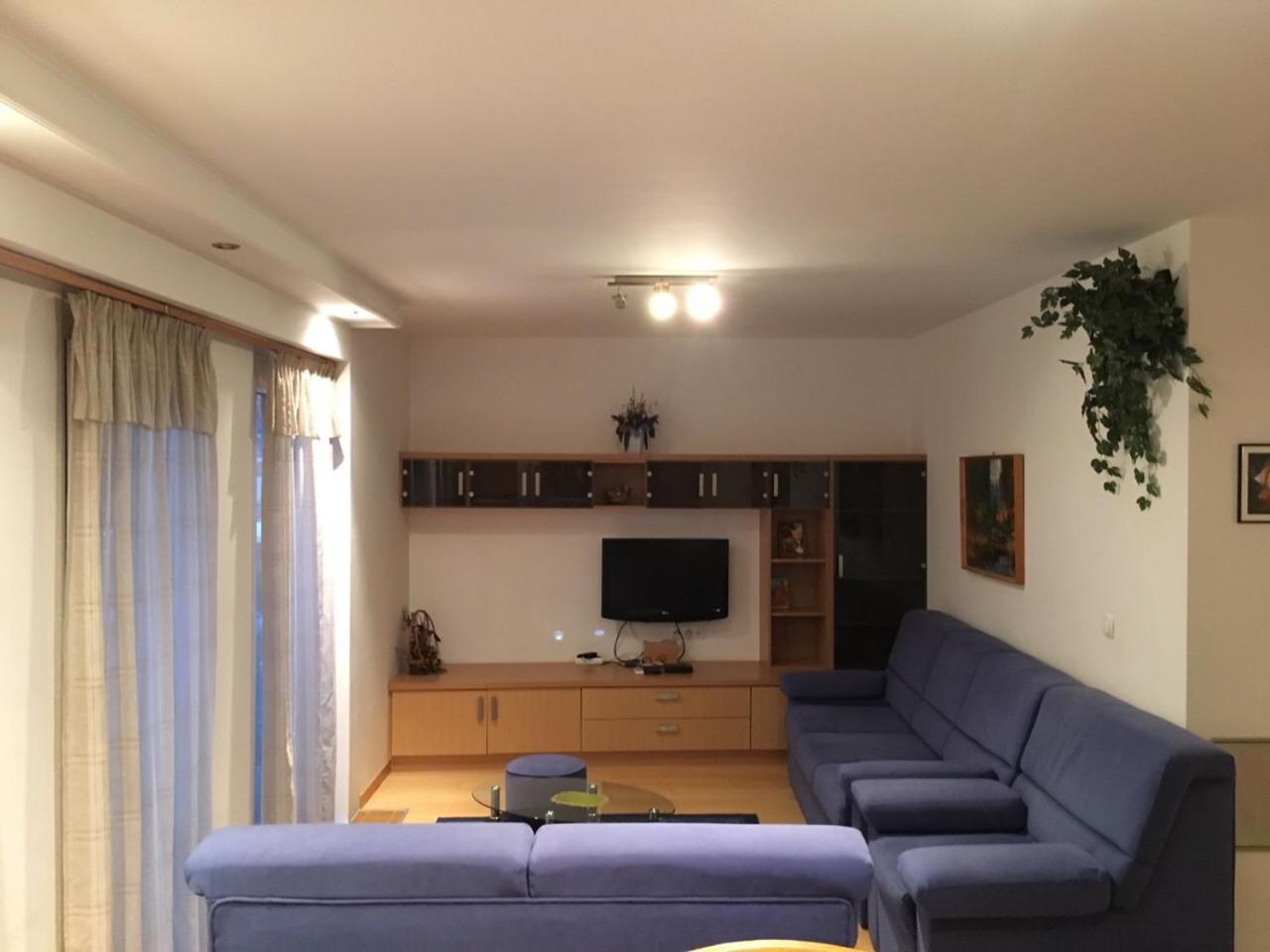Mary Apartmanhaz Heviz Bagian luar foto
