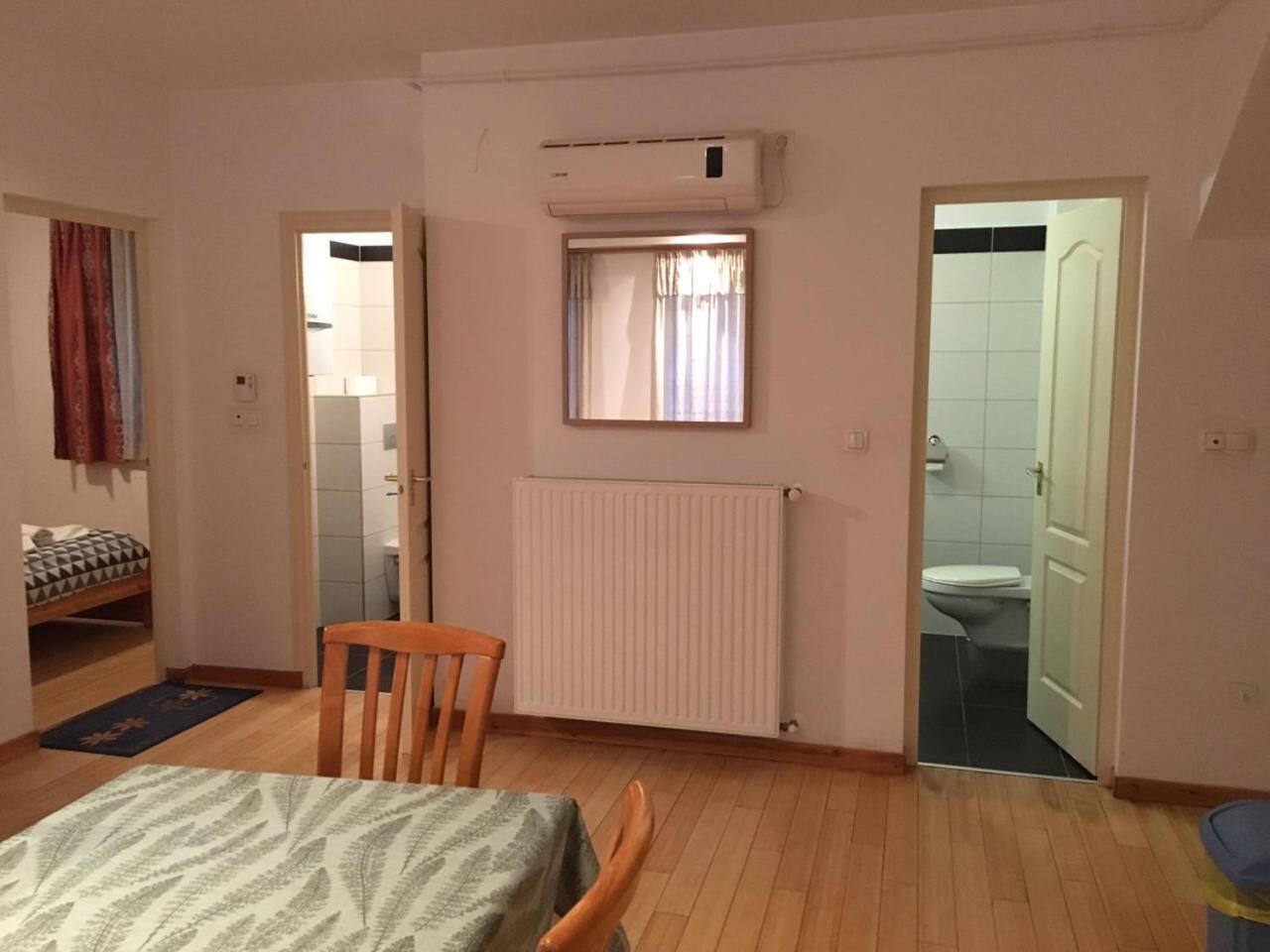 Mary Apartmanhaz Heviz Bagian luar foto