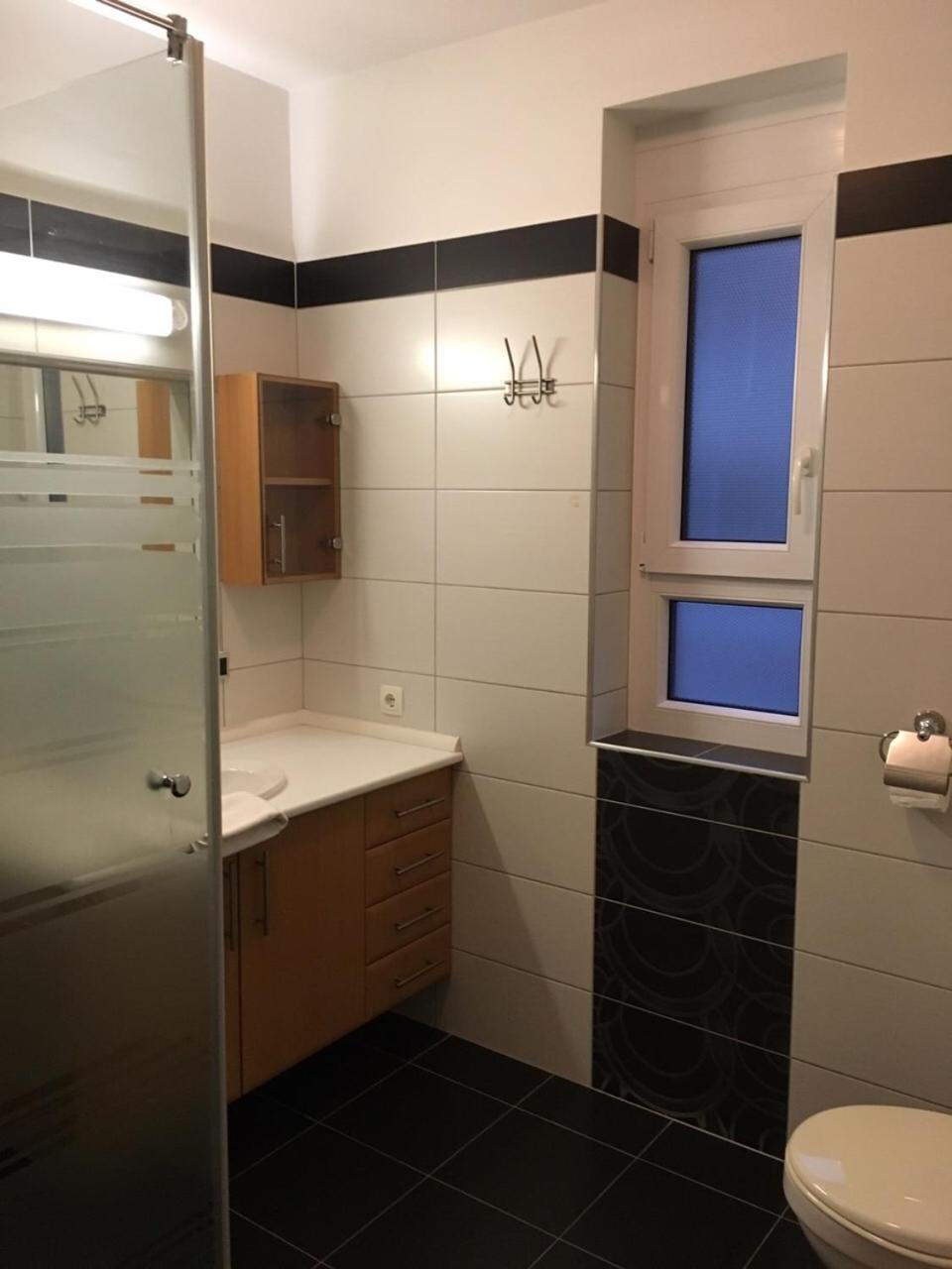 Mary Apartmanhaz Heviz Bagian luar foto