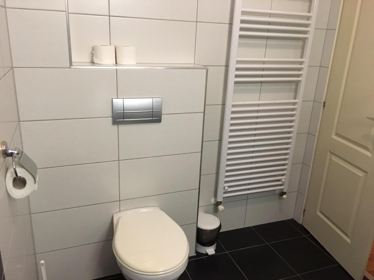 Mary Apartmanhaz Heviz Bagian luar foto